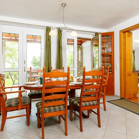 Lavender By Interhome Casa de Férias Balatonoszod