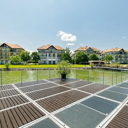 Lavender By Interhome 벌러토뇌쇠드