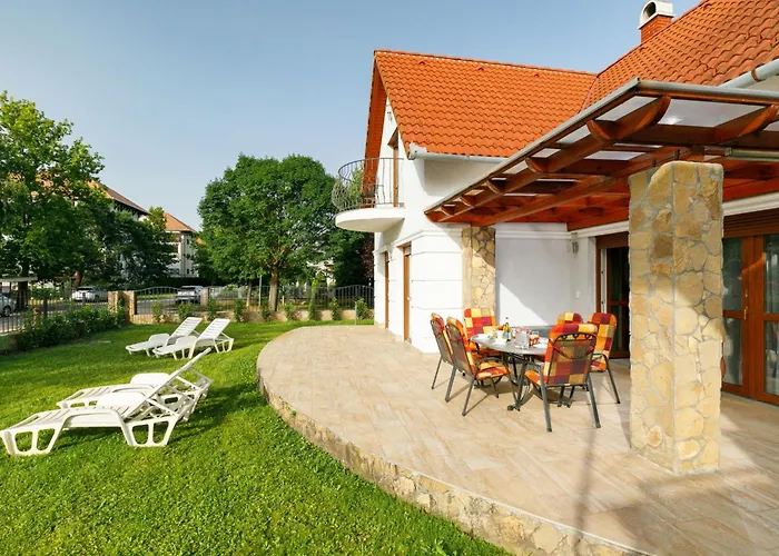 Lavender By Interhome Balatonőszöd