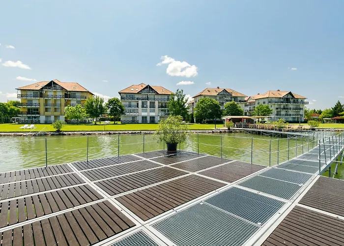 Lavender By Interhome 벌러토뇌쇠드